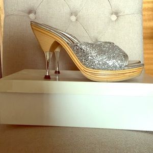 Betsey Johnston open toed heel